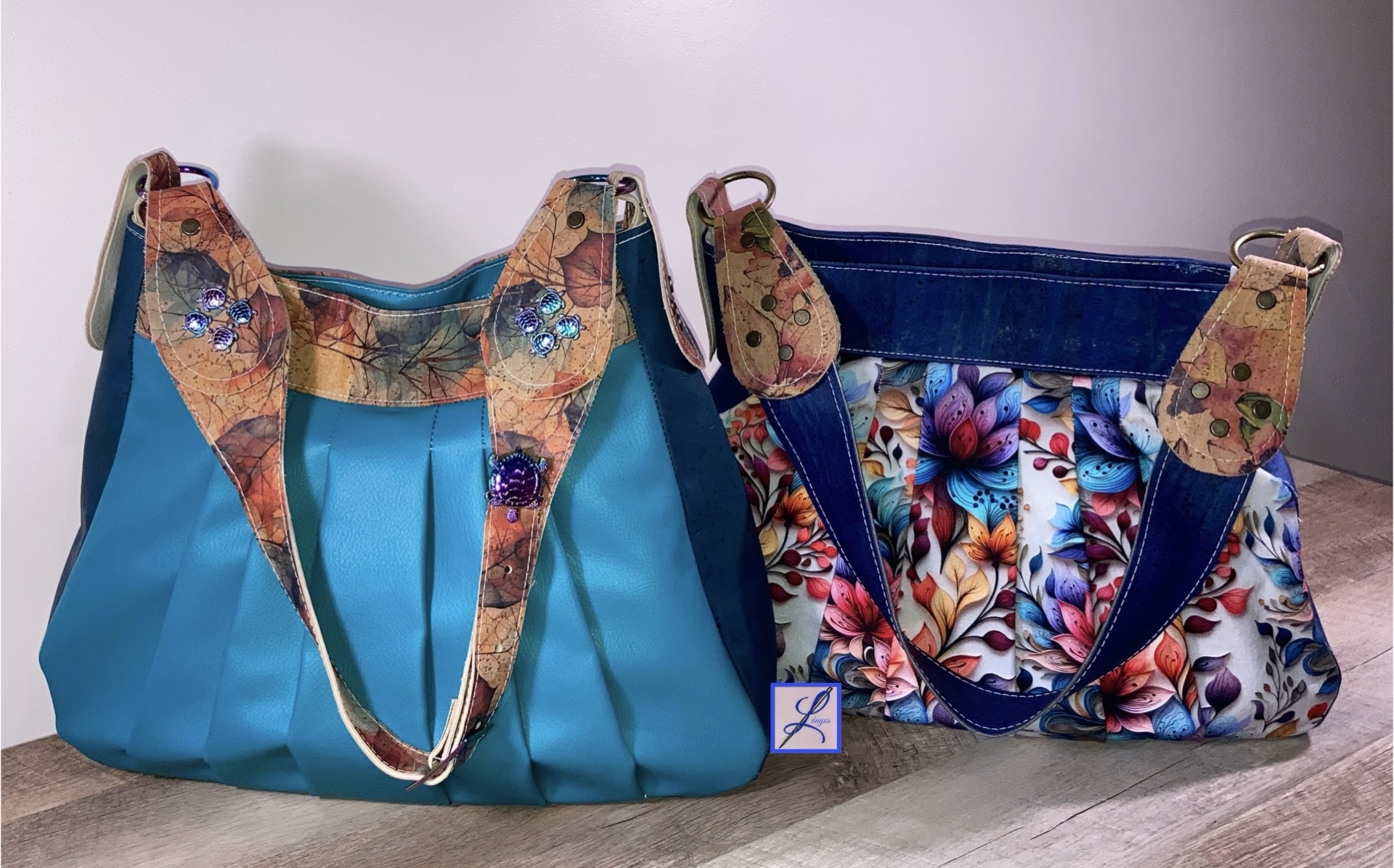 Lányos Szia © Bag – The Ultimate Pleated Bag with Pockets!